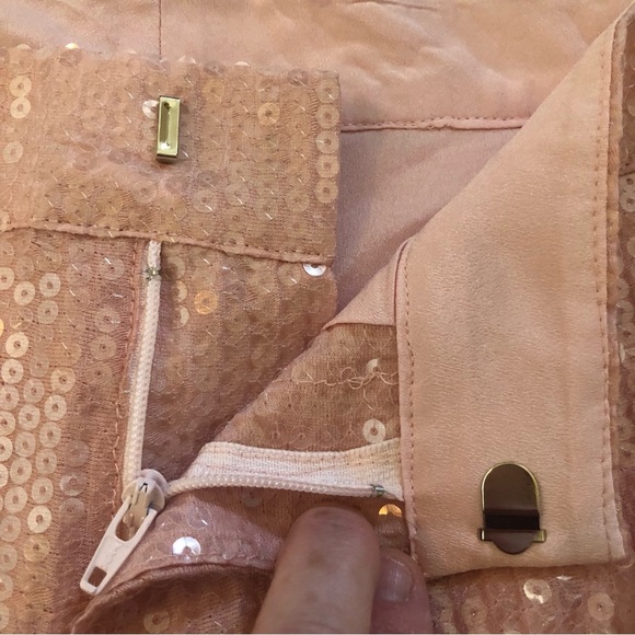 Kim Shui Pants All Over Sequin Pailette in Pink holiday Size Small Brand NWOT - Picture 12 of 15